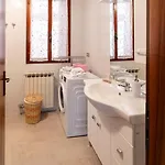 Beauty Basic House *